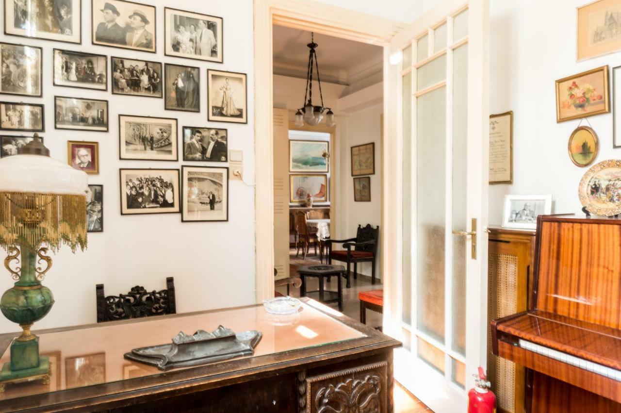 Plaka Vintage Apartment Athens Exterior photo
